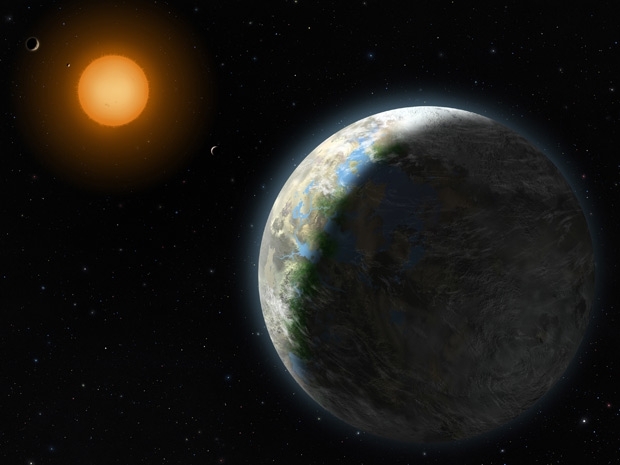 A ilustrao mostra um formato possvel para o exoplaneta que orbita a estrela Gliese 581.