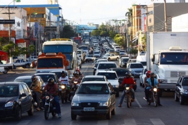 A avenida XV de Novembro deve sofrer com congestionamentos durante obras do VLT