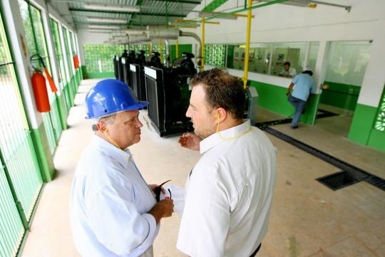 Governador Blairo Maggi participa da inaugurao de sistema biodigestor em Diamantino