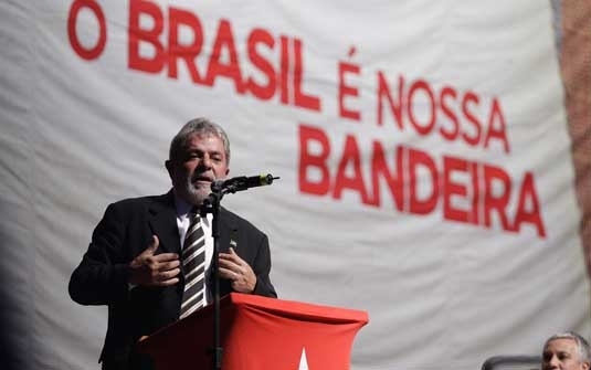 Lula discursa no Congresso do PT, em Braslia.