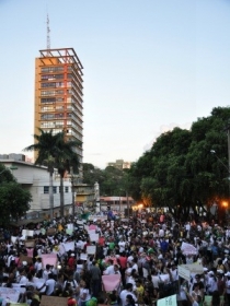 Na quinta (20), manifestantes partiram da Praa Alencastro em passeata.