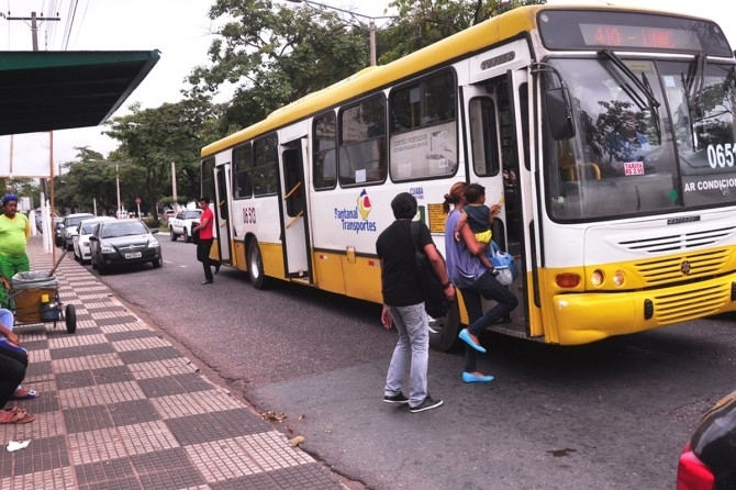 Desdea zero hora de hoje, Cuiab est sem transporte coletivo urbano