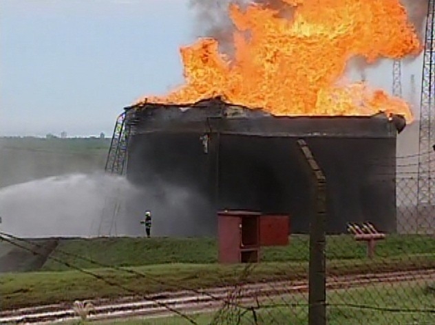 Incndio atingiu tanque de usina em Ourinhos