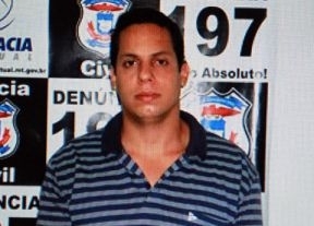 Assassino Carlos Henrique Costa de Carvalho est preso e no confessou os crimes oficialmente