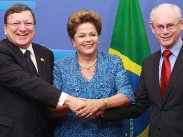 A UE  o destino principal das exportaes e importaes do Brasil
