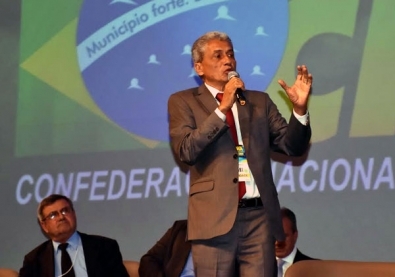 Presidente da Associao Mato-grossense dos Municpios (AMM) e prefeito de Nortelndia, Neurilan Fraga (PSD)