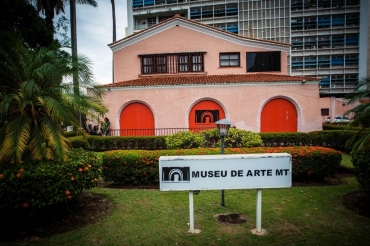 O Museu de Arte de Mato Grosso  um dos equipamentos culturais localizados na rea central de Cuiab 