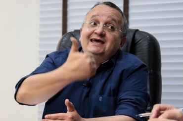 O ex-governador Pedro Taques, que teria vazado trechos de delao de ex-secretrio