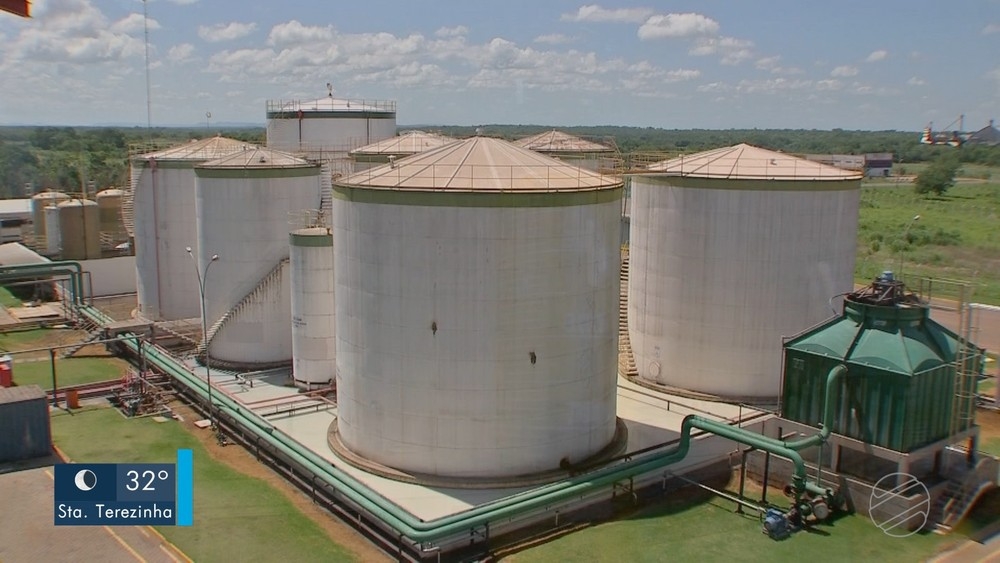 Uma das 14 usinas e biodiesel instaladas em Mato Grosso  Foto: Reproduo/TVCA