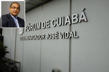 O magistrado Joo Bosco Soares da Silva (detalhe), que majorou fiana