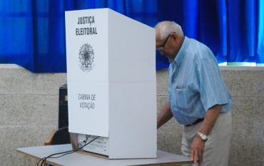 Mais de 10 mil idosos entre 90 e mais de 100 anos esto aptos a votar nas eleies 2020  Foto: Renata Vasconcellos