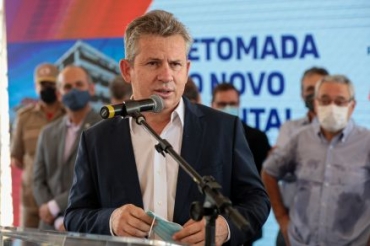 O governador Mauro Mendes, que anunciou o desfecho para o modal de transporte da Grande Cuiab