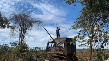 Maquinrio apreendido aps fiscalizao flagrar desmatamento ilegal em MT  Foto: Sema-MT
