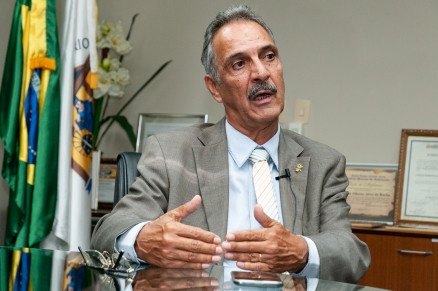 O presidente do Tribunal Regional Eleitoral de Mato Grosso, desembargador Carlos Alberto Alves da Rocha