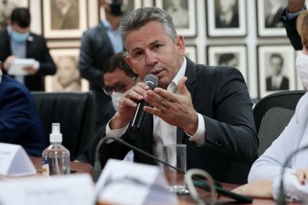 O governador Mauro Mendes, que criticou projeto em tramitao na AL