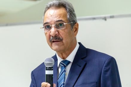 O presidente do Tribunal Regional Eleitoral, desembargador Carlos Alberto Alves da Rocha