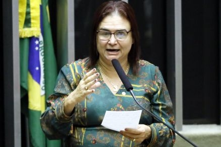 A deputada federal Rosa Neide