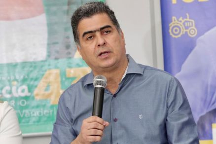 Em 2021 o prefeito Emanuel Pinheiro foi afastado por contrataes irregulares de servidores temporrios