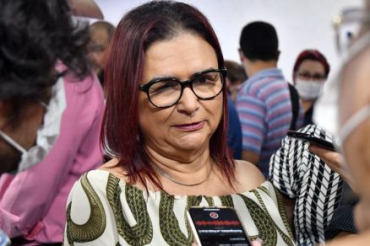A ex-deputada federal Rosa Neide confirmou ainda ser pr-candidata a prefeita de Cuiab pelo PT