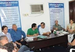 Encontro reuniu principais lideranas do DEM em Mato Grosso, com o objetivo de encaminhar um planejamento para o pleito