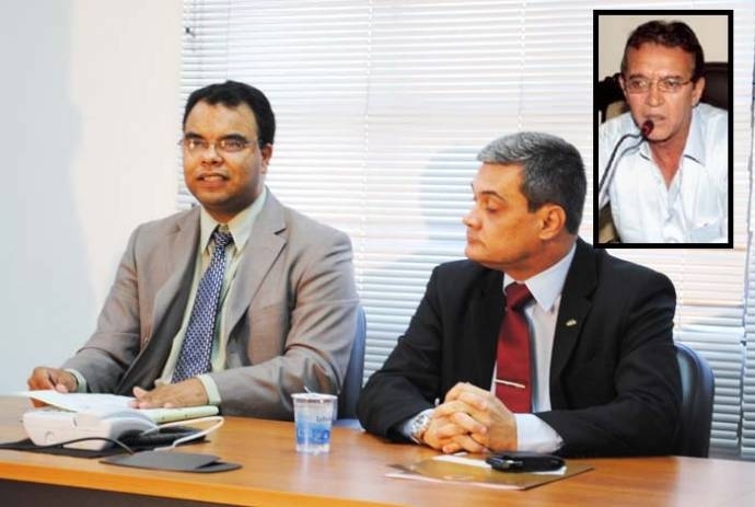 Delegado Borges e o secretrio Curado: provas sobre a morte do prefeito Valdemir