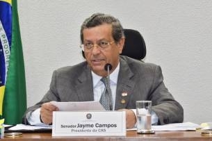 Senador Jayme Campos menospreza posio poltica e diz no precisar de governos