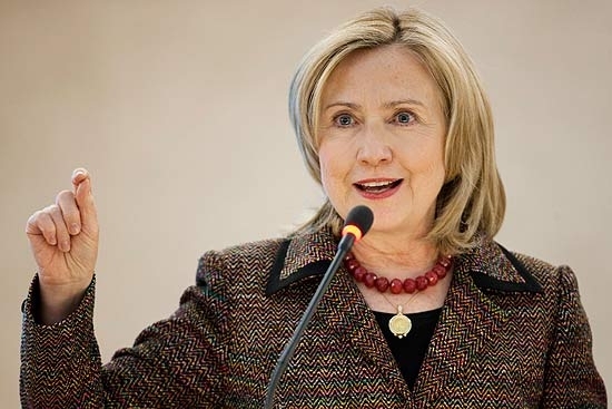 Secretaria de Estado americana, Hillary Clinton, pede sada imediata do ditador Muammar Gaddafi