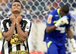 Meia do Botafogo afirma que queria muito vencer sua ex-equipe