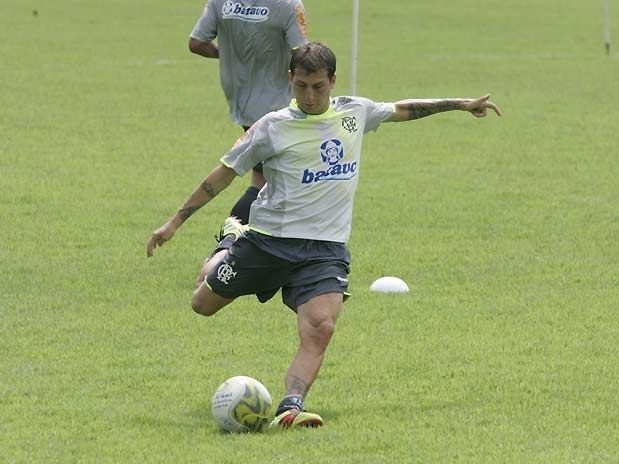 Bottinelli foi inscrito e poder fazer sua estreia pelo Flamengo