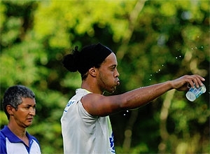 O meia-atacante Ronaldinho em treino do Flamengo
