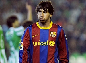 Lionel Messi lamenta pnalti desperdiado em derrota do Bara