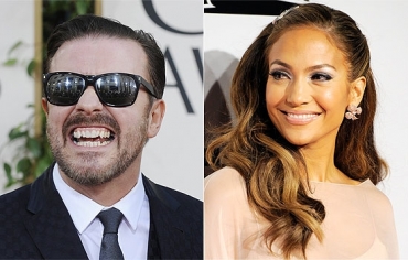O apresentador do Globo de Ouro, Ricky Gervais ( esq), que teria sido ameaado de morte por Jennifer Lopez ( dir.) 