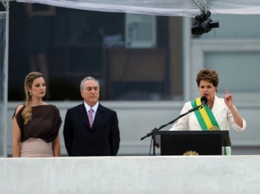 Marcela Temer assiste ao discurso de Dilma Rousseff