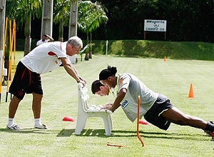 Ronaldinho treina em Londrina, na pr-temporada do Fla 