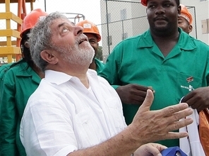 Presidente Lula durante cerimnia de inaugurao de moradias e anncio de resultado do programa Minha Casa, Minha Vida.