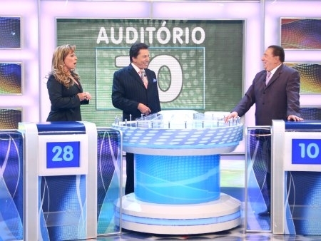 Raul Gil e Christina Rocha so os convidados de Silvio Santos