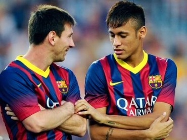 Messi no atuar por leso, mas Neymar no deve comear jogando