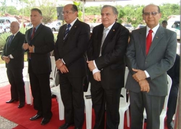 Autoridades prestigiaram inaugurao da instalao da Vara da Justia Federal em Diamantino