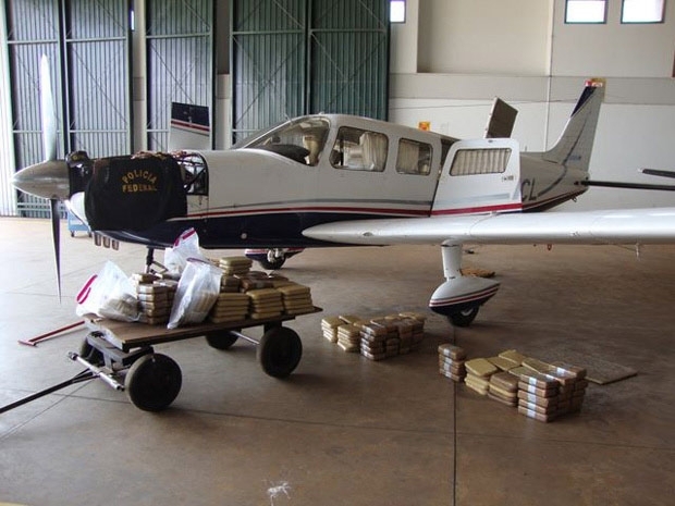 Segundo a PF, a cada voo eram transportados at 250 quilos de drogas