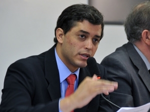 Deputado ndio da Costa (DEM-RJ)