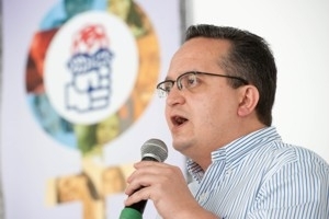 Pedro Taques aderiu ao PDT, tenta consolidar seu projeto ao Senado, mesmo com obstculos dentro do partido