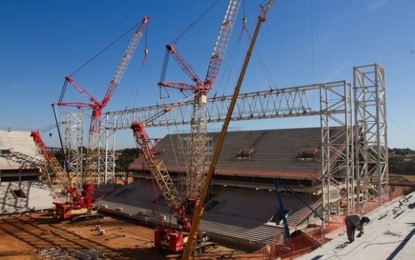 Obras na Arena Pantanal passaro a ser monitoradas pela FIFA