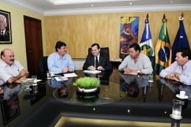 Governador Silval Barbosa recebe em audincia o Prefeito de Campo Verde