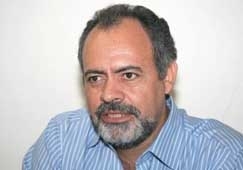 O analista poltico Joo Edisom de Souza diz que falta propostas para candidatos 
