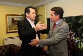 Governador Silval Barbosa rene-se com deputado Srgio Ricardo