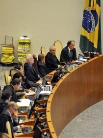 A corte especial do STJ decidiu revogar a priso de Arruda