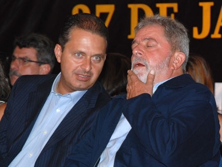 Presidente Lula e o governador de Pernambuco, Eduardo Campos: Lula teve crise hipertensiva, diz mdico