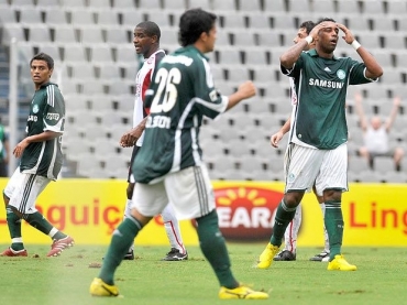 Clima ficou pesado no Palmeiras aps empate com Ituano