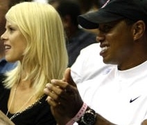 Escndalo fez a mulher de Tiger Woods pedir indenizao