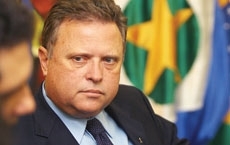 Governador Blairo Maggi (PR) avalia, alm do Senado, a hiptese de vir a ser o companheiro de Silval Barbosa